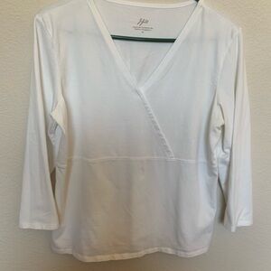 J Jill super soft crossover t shirt size Medium. White